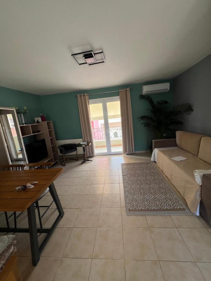Central Smart Maisonette Apartment Аргостолион Екстериор снимка
