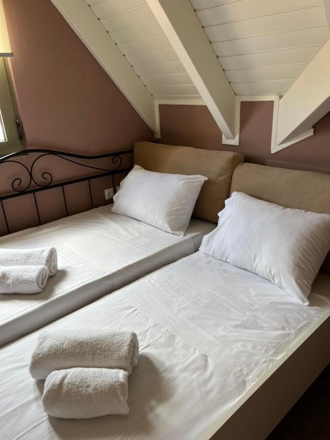 Central Smart Maisonette Apartment Аргостолион Екстериор снимка