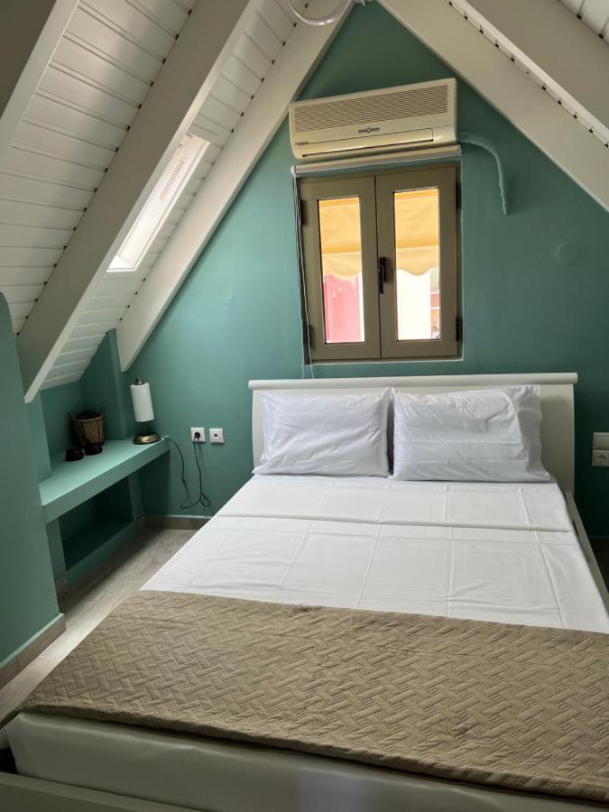 Central Smart Maisonette Apartment Аргостолион Екстериор снимка