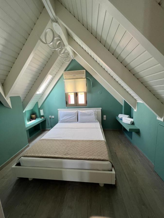 Central Smart Maisonette Apartment Аргостолион Екстериор снимка